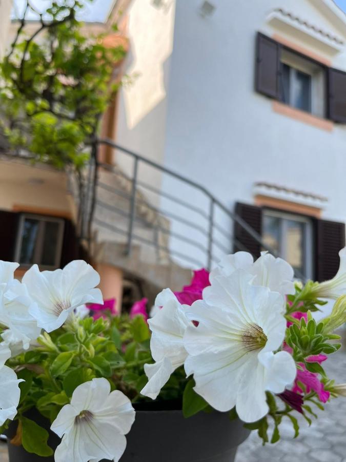 Gita Daire Omišalj Dış mekan fotoğraf